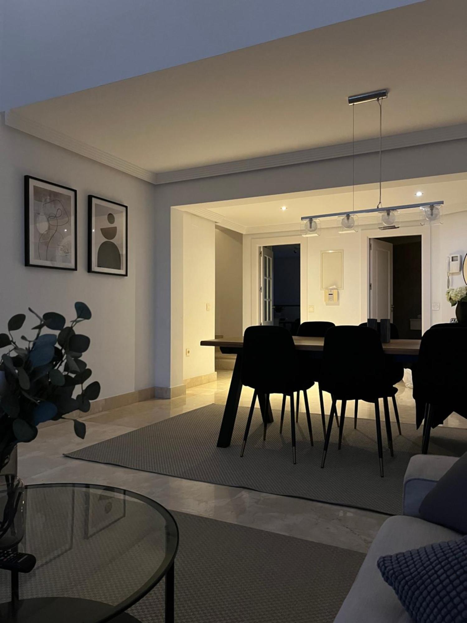 شقة Penthouse With Sea Views In ماربيا المظهر الخارجي الصورة